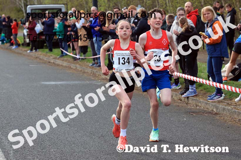 Boys and Girls under-13s, 2025 Elswick Harriers Good Friday Road Relays, Newburn, Newcastle upon Tyne. Photo: David T. Hewitson/Sports for All Pics
